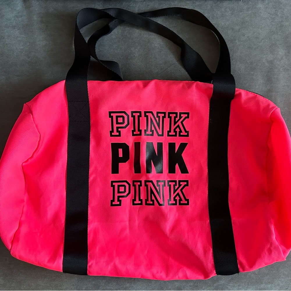 VS PINK Duffel Bag - Picture 1 of 2